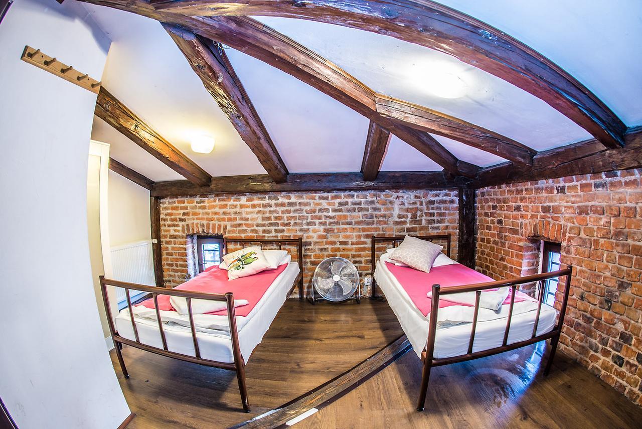 Pink Panther'S Hostel クラクフ エクステリア 写真