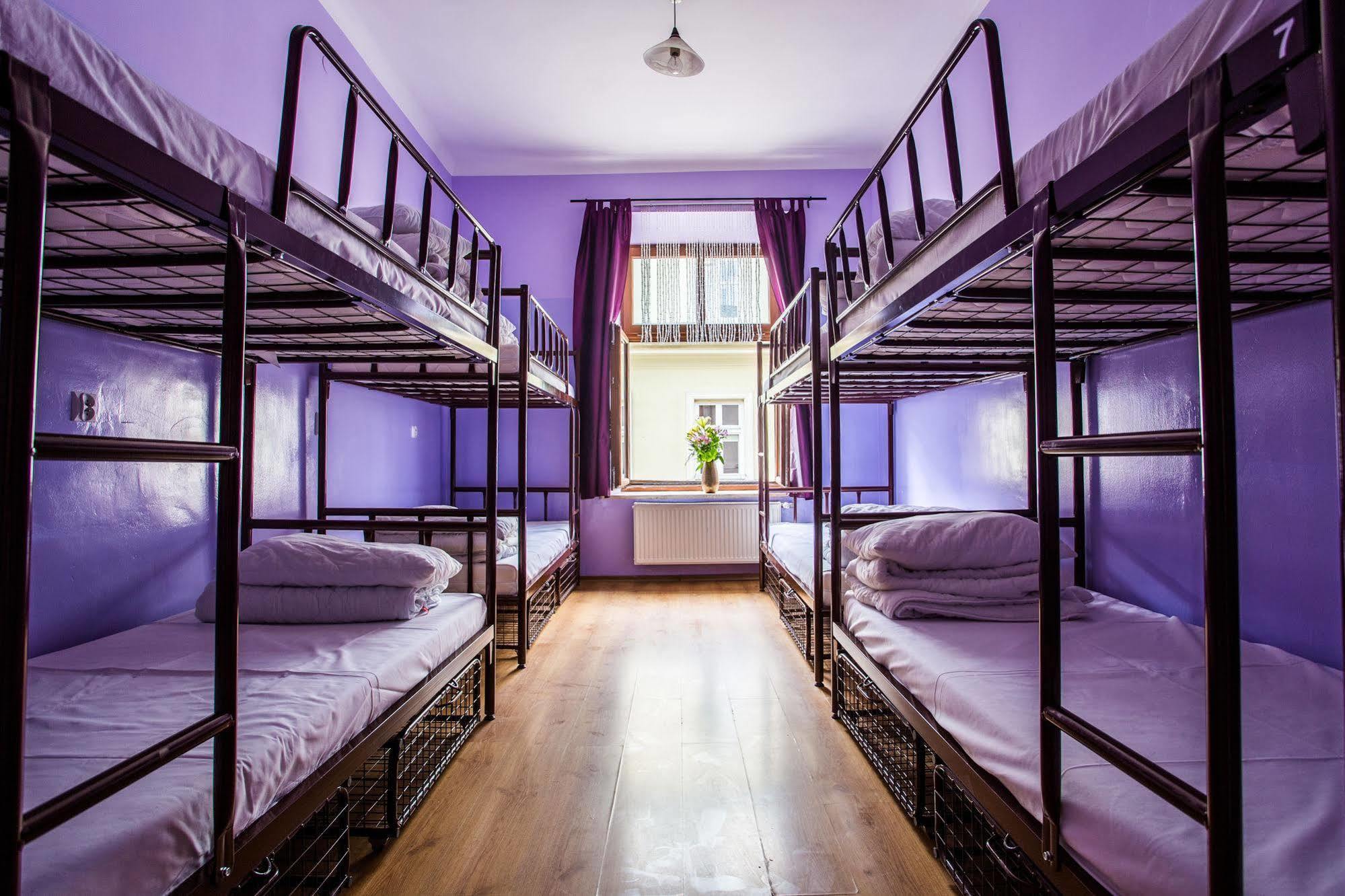 Pink Panther'S Hostel クラクフ エクステリア 写真