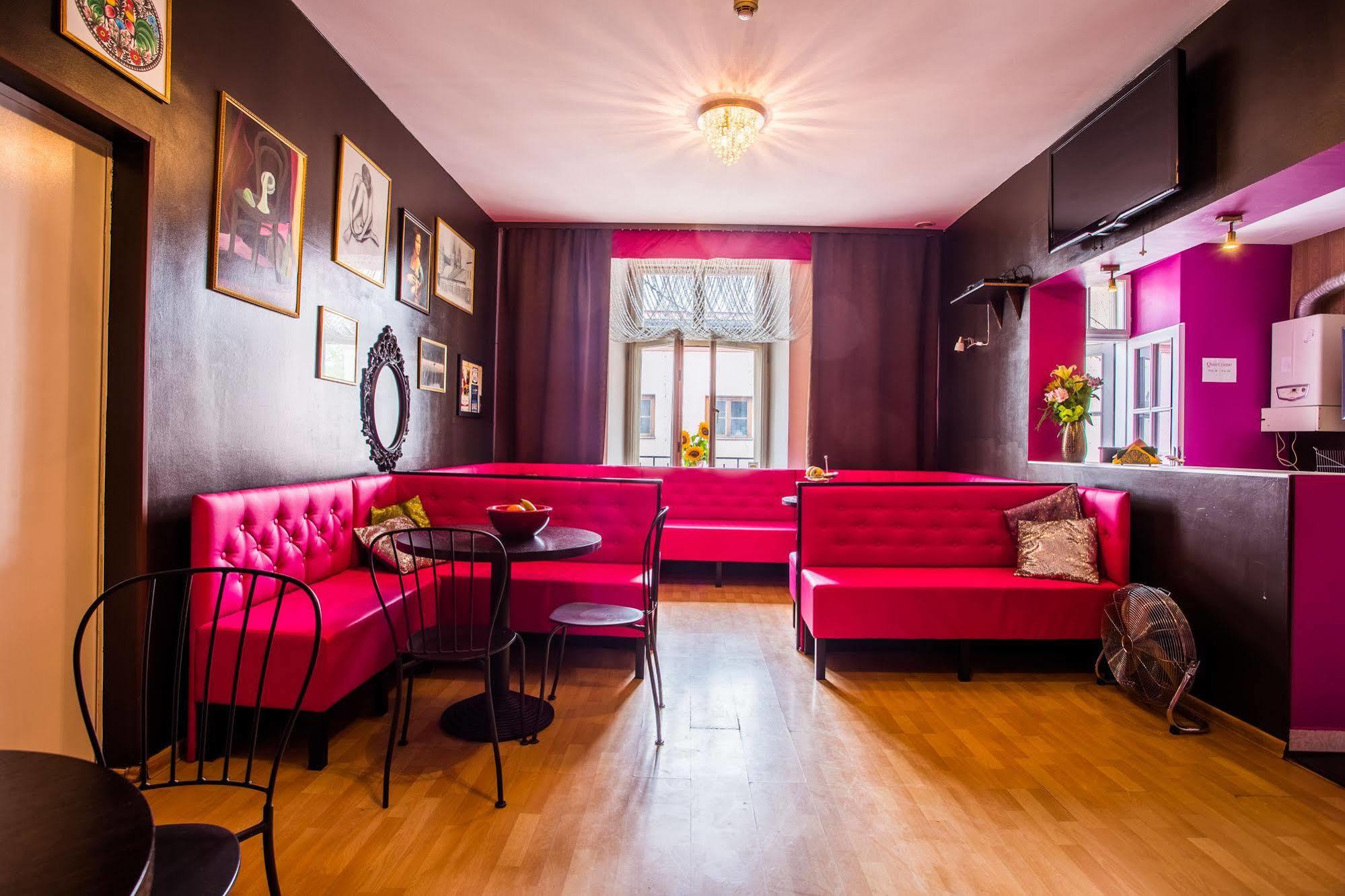 Pink Panther'S Hostel クラクフ エクステリア 写真